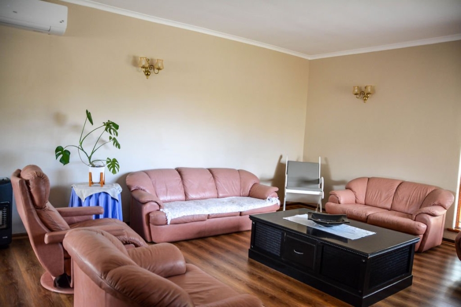 3 Bedroom Property for Sale in Vredendal Western Cape